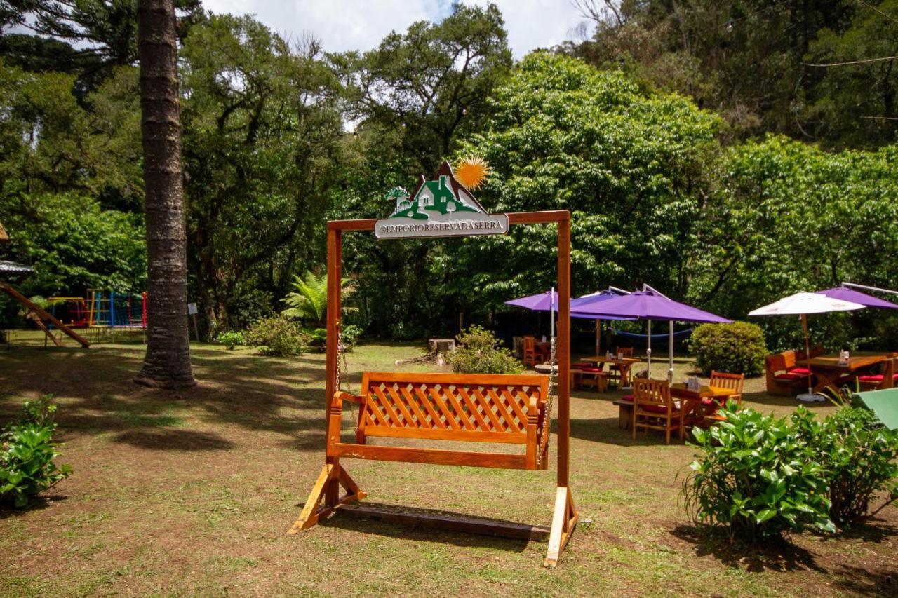 Emporio Reserva Da Serra - Opcoes De Chales E Hidromassagem กังโปสดูจอร์เดา ภายนอก รูปภาพ
